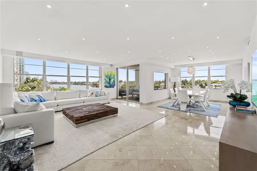 5640 Collins Ave #4D, Miami Beach, FL 33140 - #3