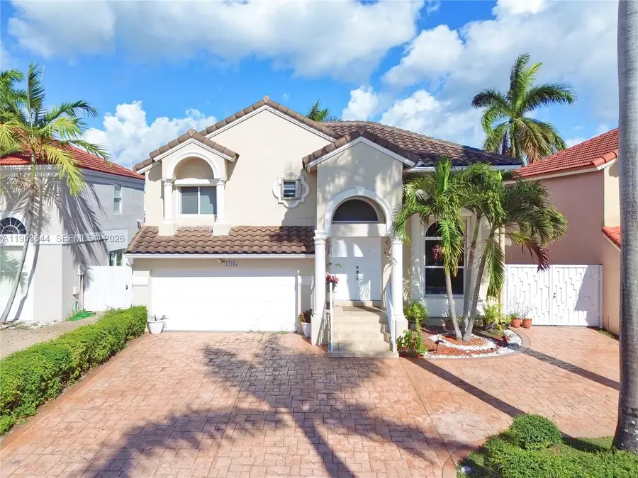 12415 NW 7th St, Miami, FL 33182 - #2