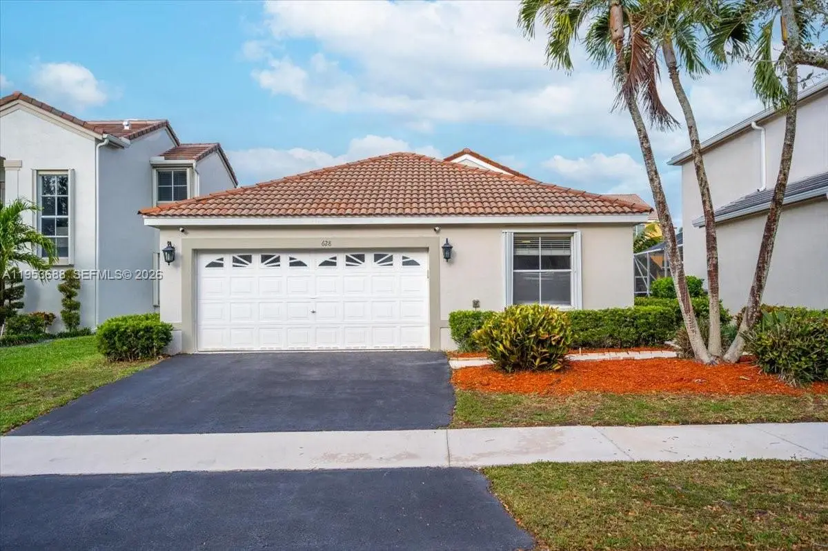 628 Stanton Dr, Weston, FL 33326 - Image #1