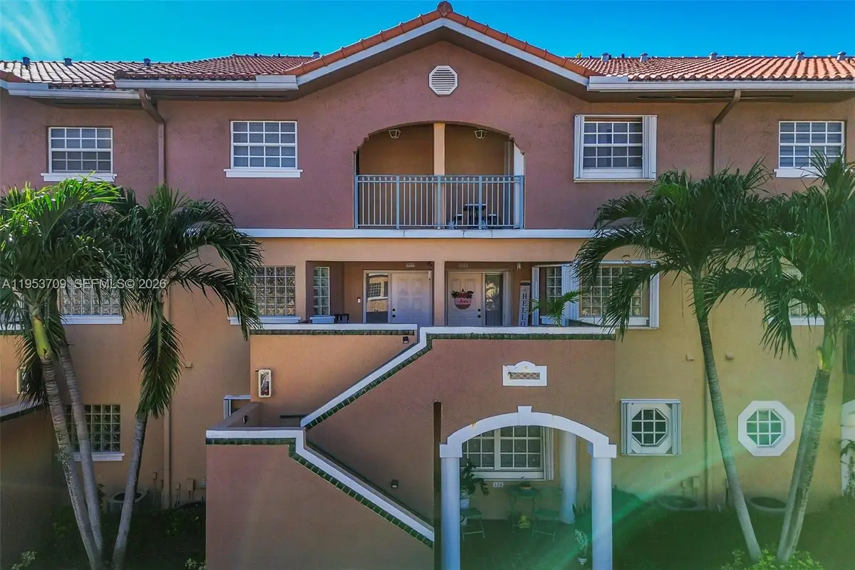 10026 Hammocks Blvd #207-6, Miami, FL 33196 - Image #1