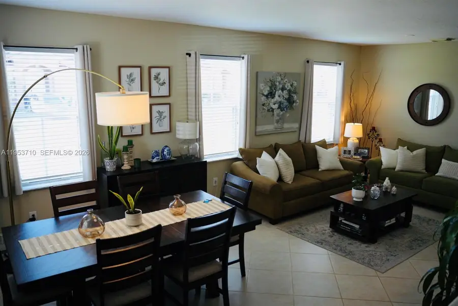 13865 SW 275th Ter, Homestead, FL 33032 - Image #2