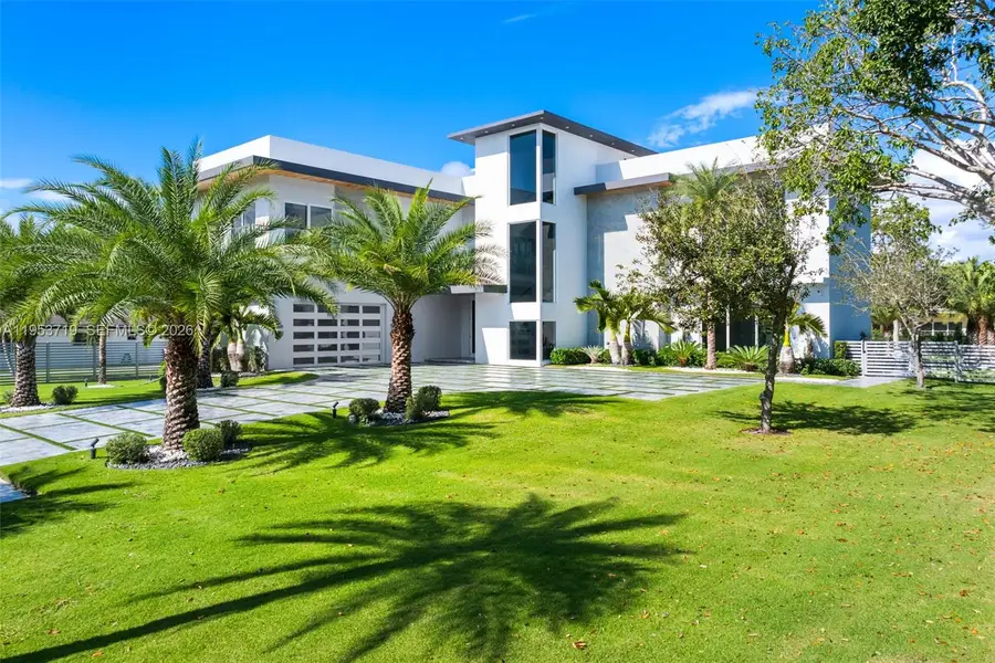 7301 SW 173rd St, Palmetto Bay, FL 33157 - Image #2