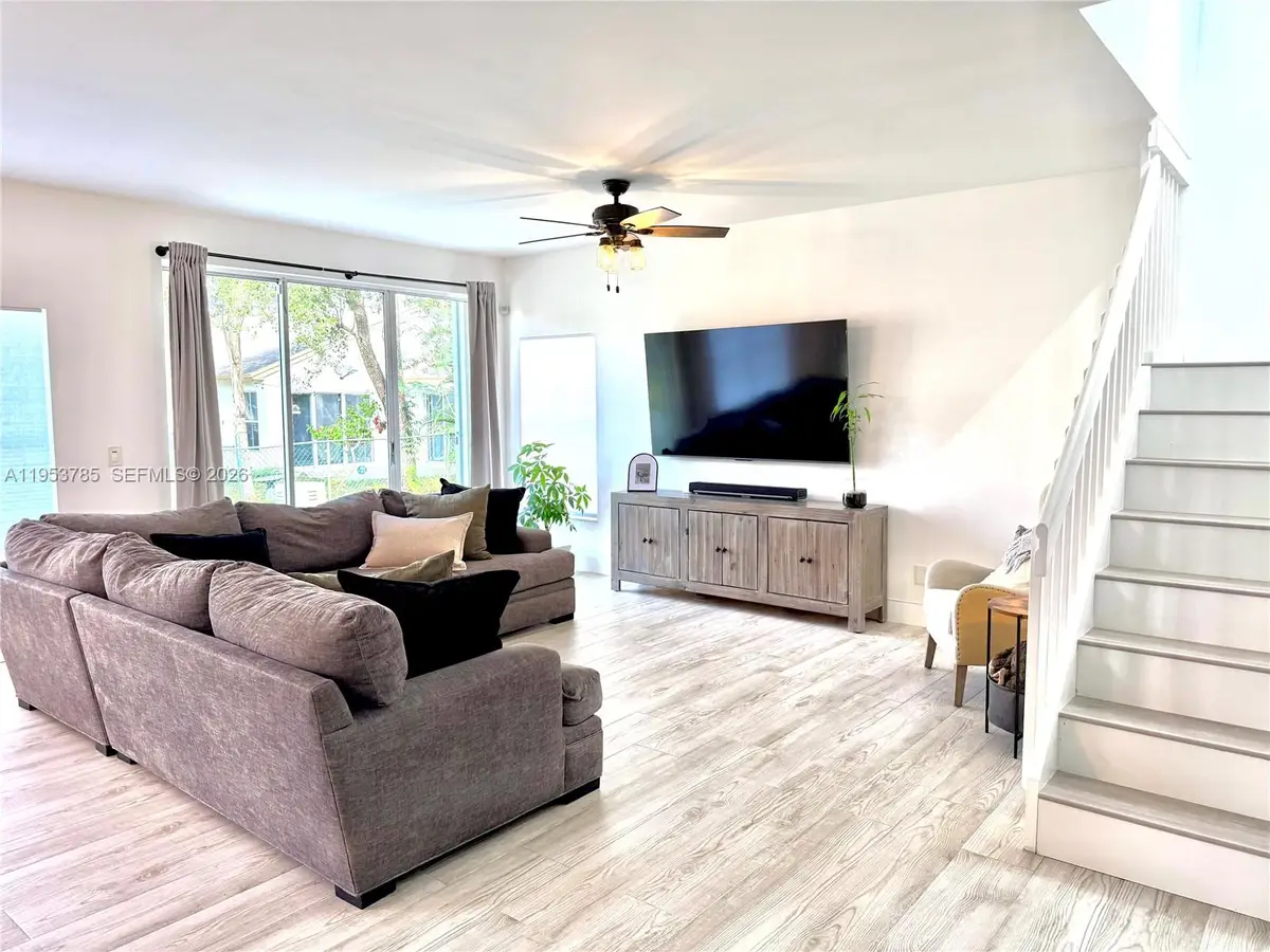 20775 NW 1st St, Pembroke Pines, FL 33029 - Image #1