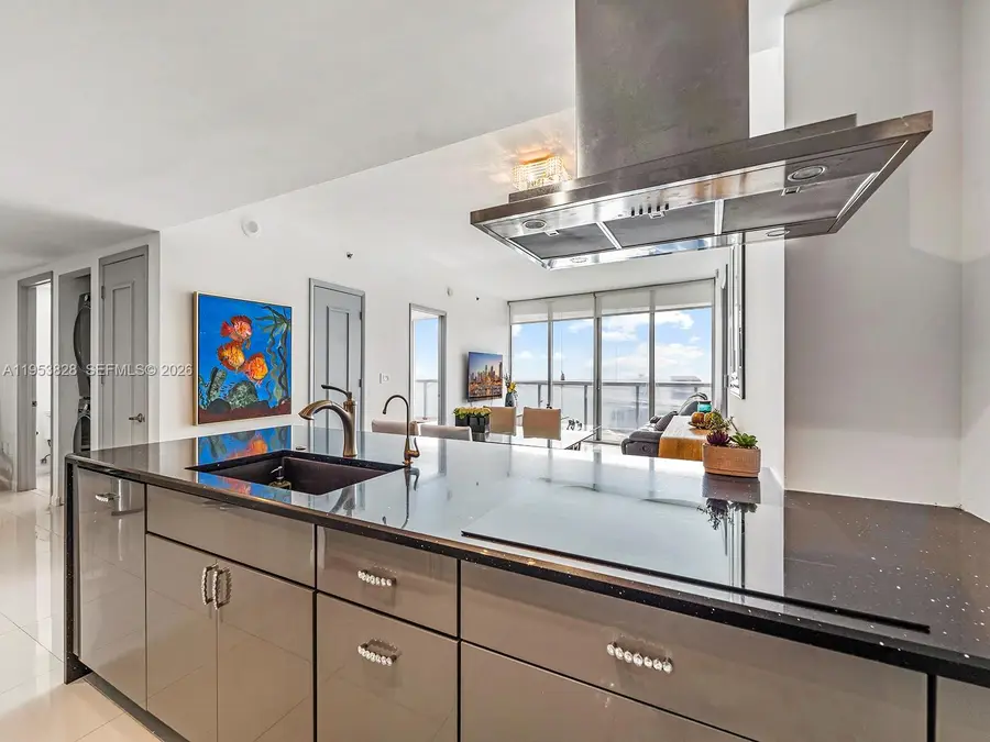 495 Brickell Ave #5203, Miami, FL 33131 - Image #2