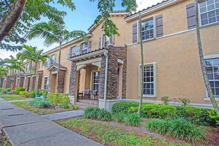 17149 SW 94th St, Miami, FL 33196 - Image #2