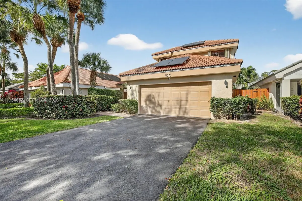 9375 NW 18th Ct, Plantation, FL 33322 - Image #1