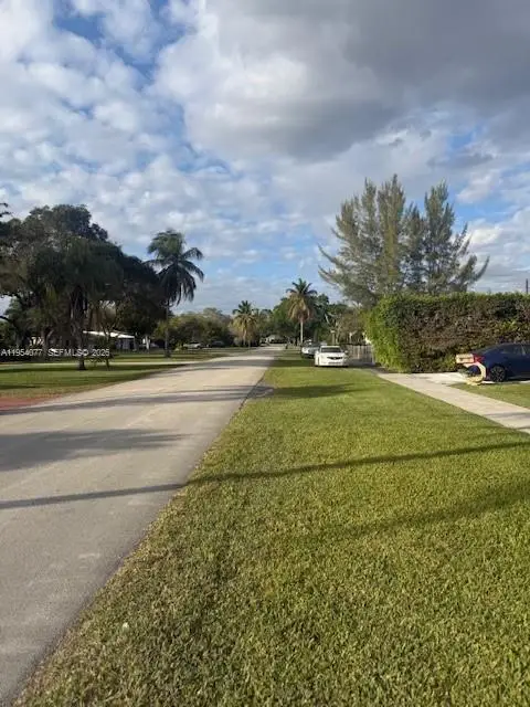 3895 SW 68th Ave, Miami, FL 33155 - Image #3