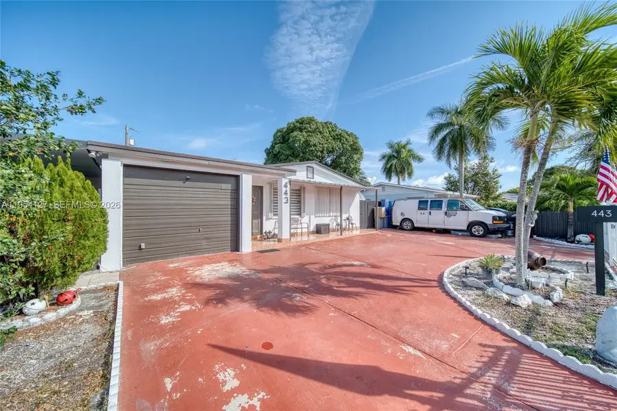 443 Barnett St, West Palm Beach, FL 33405 - Image #2