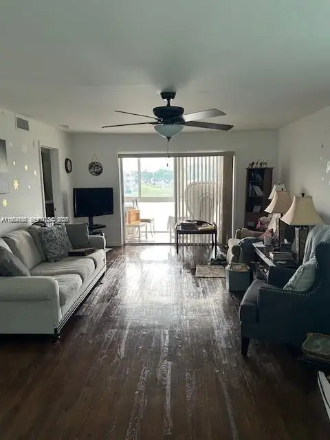 9841 Sunrise Lakes Blvd #310, Sunrise, FL 33322 - Image #3