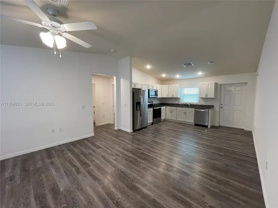 131 Carousel Ave., Labelle, FL 33935 - #3