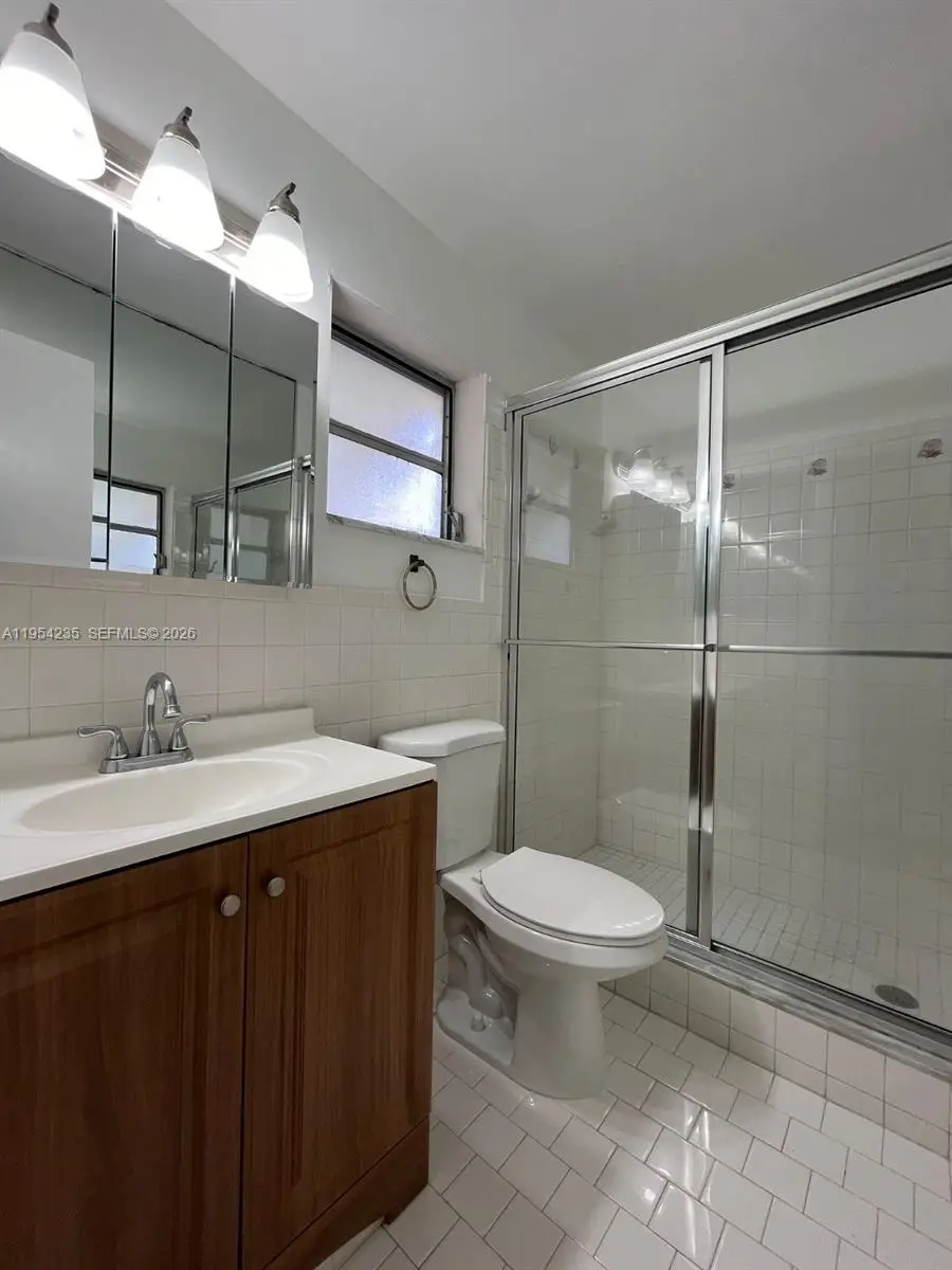1824 Monroe St #1, Hollywood, FL 33020 - Image #3