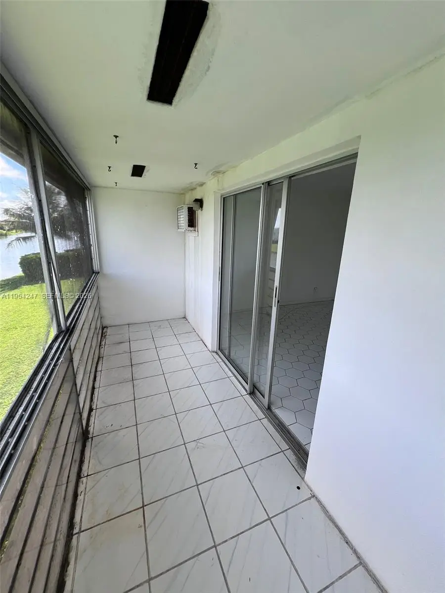 89 Berkshire D #89, West Palm Beach, FL 33417 - Image #2
