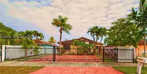17307 SW 115th Ave, Miami, FL 33157 - #1