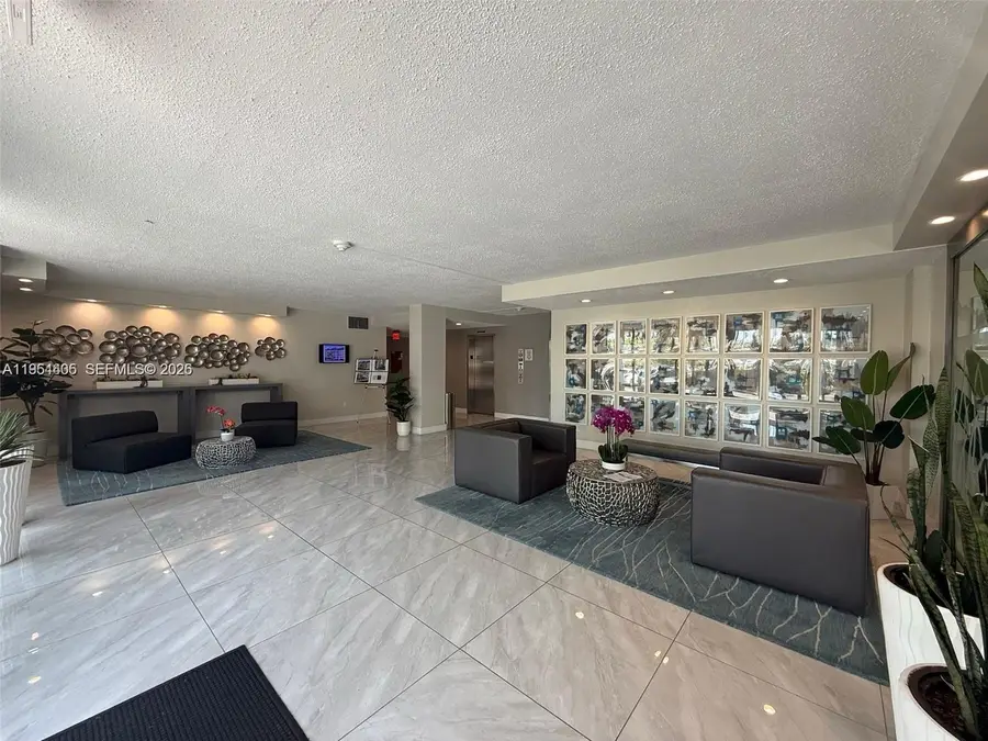 16546 NE 26th Ave #4J, North Miami Beach, FL 33160 - #2