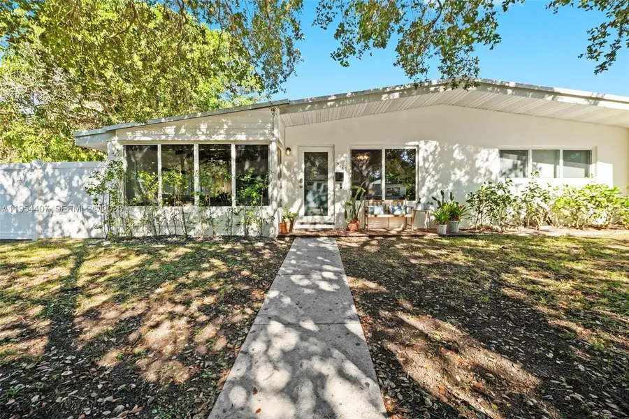 505 NE 132nd Ter, North Miami, FL 33161 - Image #2