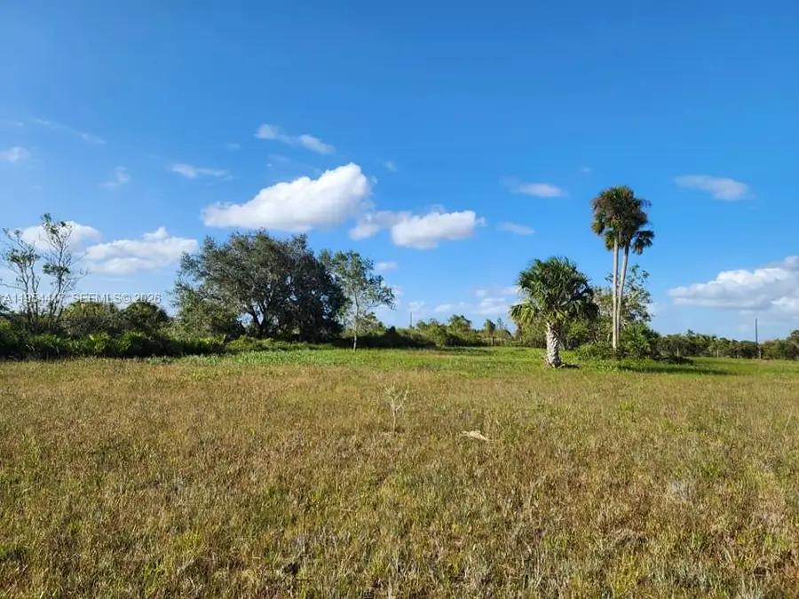 18717 NW 258 St, Okeechobee, FL 34972 - Image #2