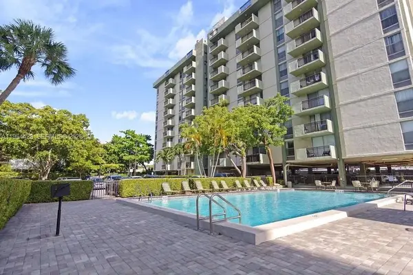 4848 NW 24th Ct #210, Lauderdale Lakes, FL 33313