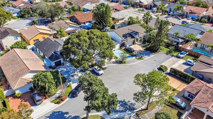 15113 NW 91st Ct, Miami Lakes, FL 33018 - Image #3