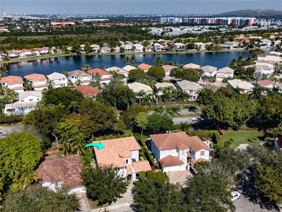 11113 NW 71st Ter, Doral, FL 33178 - Image #2