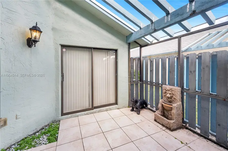 9141 SW 22nd St, Boca Raton, FL 33428 - Image #3