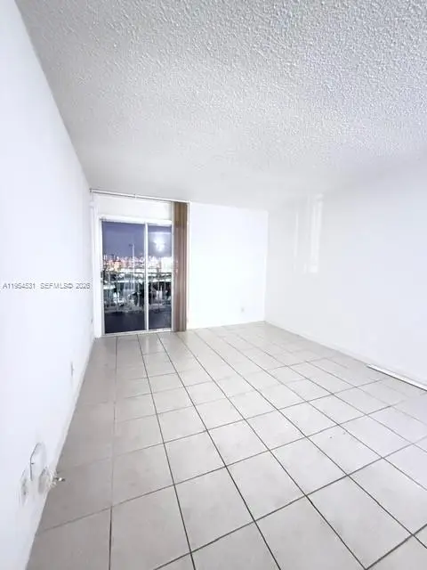 4550 NW 9th St #812E, Miami, FL 33126 - Image #3