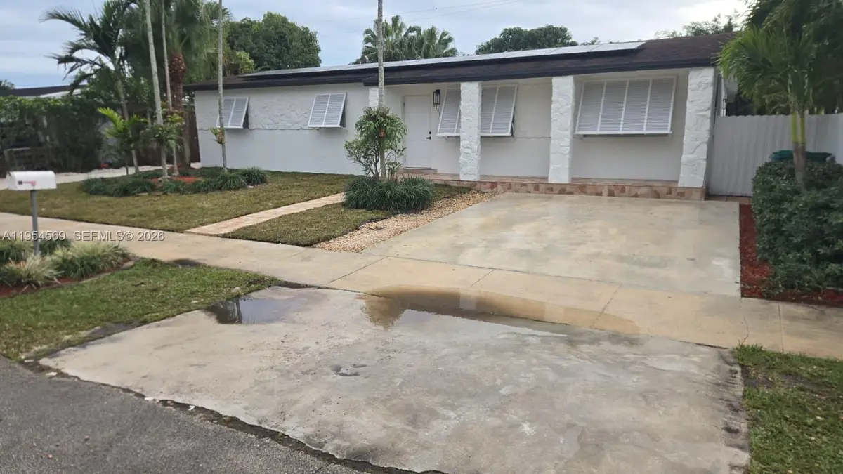 11610 SW 142nd St, Miami, FL 33176 - #1