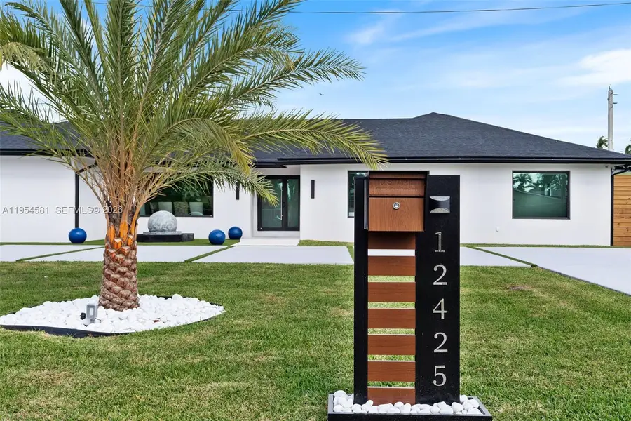 12425 SW 226th St, Miami, FL 33170 - #2