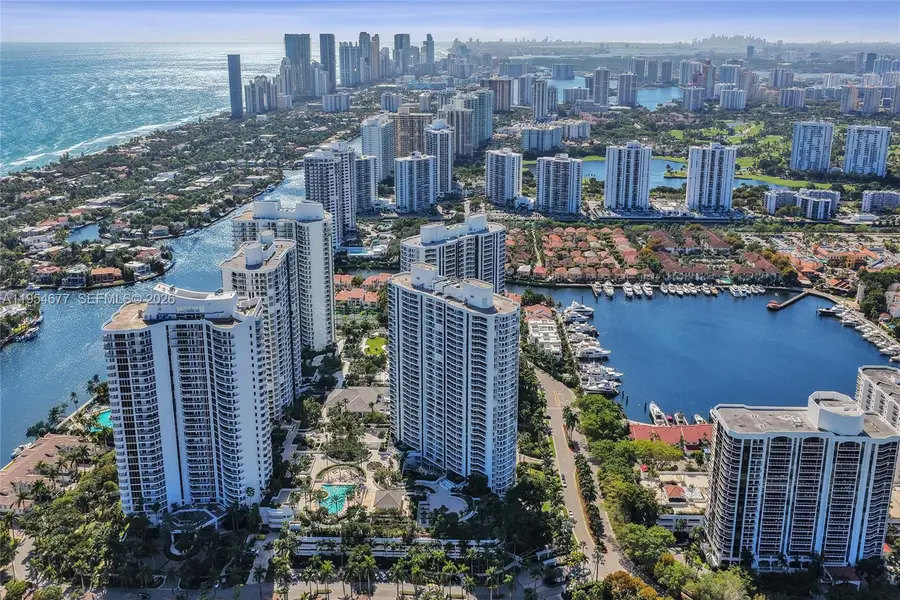 21205 Yacht Club Dr #2310, Aventura, FL 33180 - Image #3