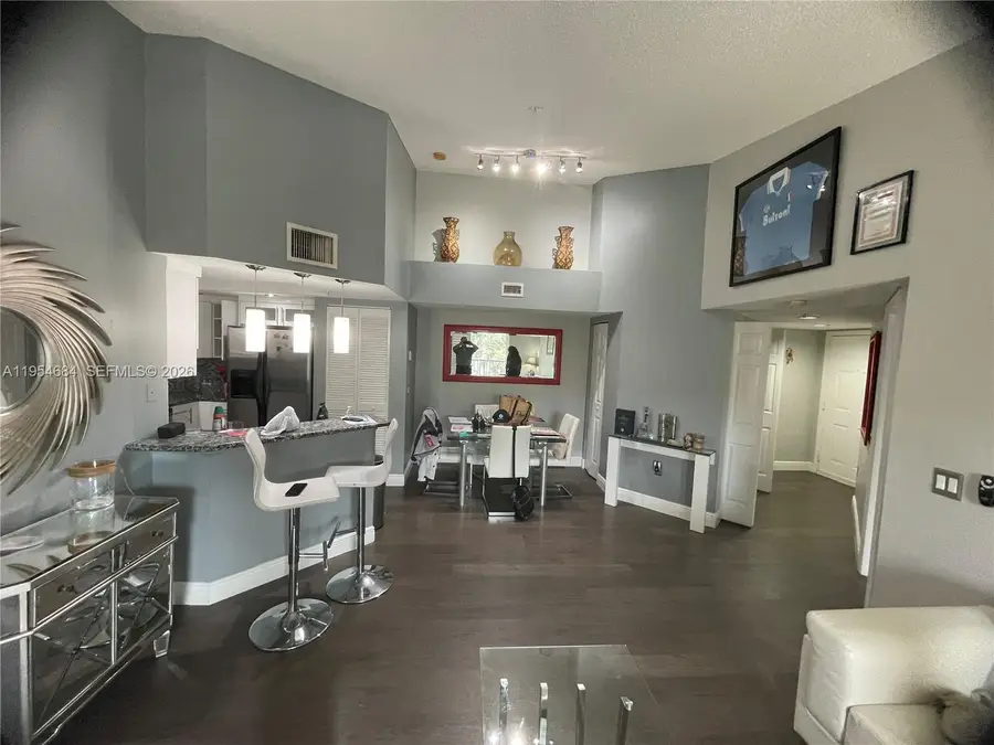 2039 SE 10th Ave #517, Fort Lauderdale, FL 33316 - Image #2