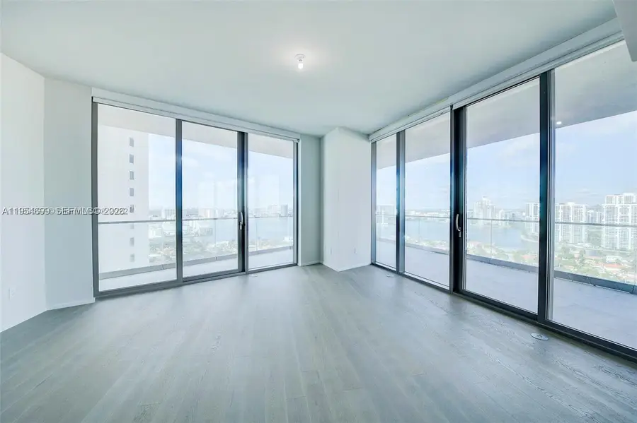 18975 Collins Ave #2205, Sunny Isles Beach, FL 33160 - Image #3