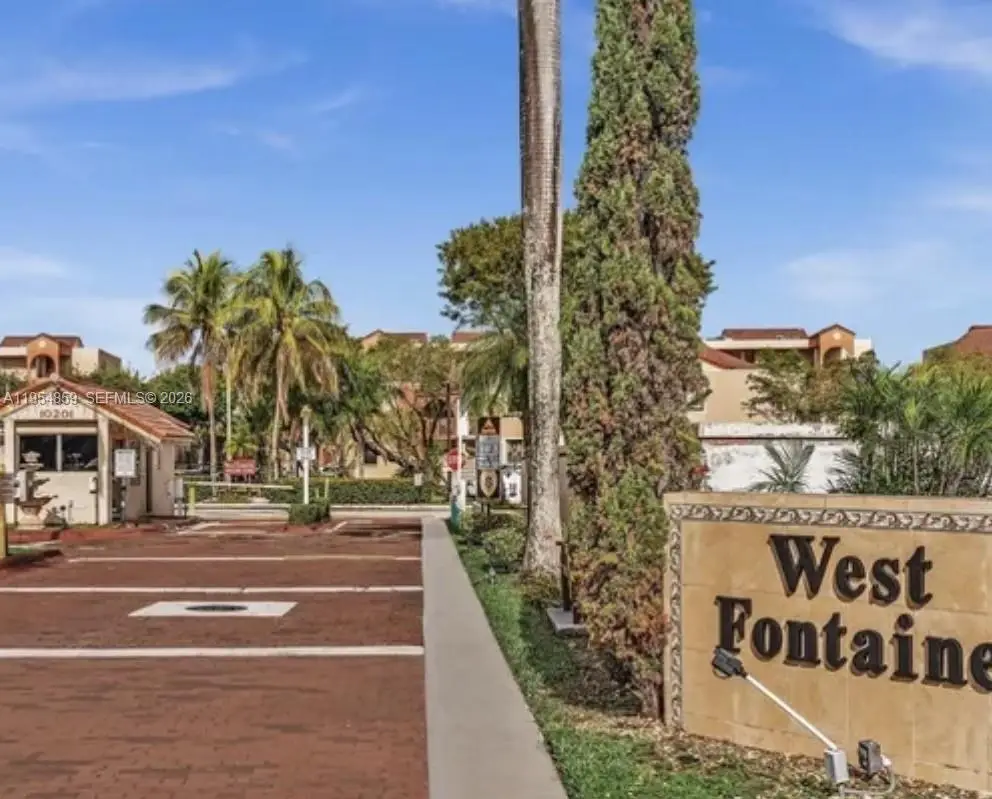 10229 NW 9th St Cir #213-2, Miami, FL 33172 - Image #1