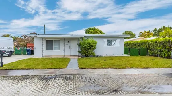 9435-9437 SW 39th St, Miami, FL 33165