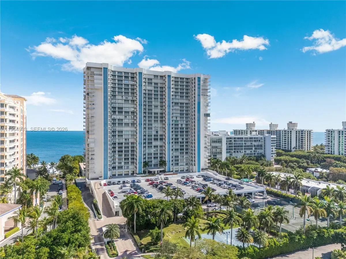 881 Ocean Dr #13C, Key Biscayne, FL 33149 - Image #1