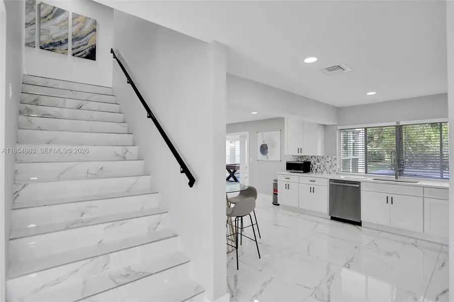 6 Little Harbor Way, Deerfield Beach, FL 33441 - Image #3