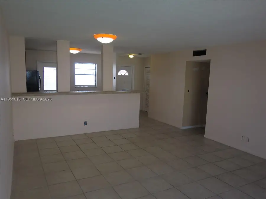 218 NE 12th Ave #507, Hallandale Beach, FL 33009 - Image #3