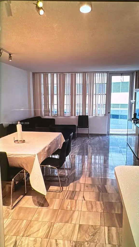 3725 S Ocean Dr #715, Hollywood, FL 33019