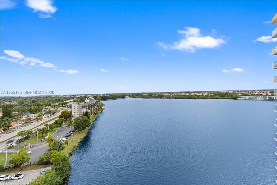 1301 NE Miami Gardens Dr #1424W, Miami, FL 33179 - Image #3