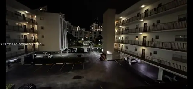 201 178th Dr #308, Sunny Isles Beach, FL 33160 - Image #3