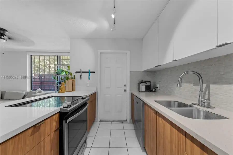 20033 SW 123rd Dr, Miami, FL 33177 - Image #3