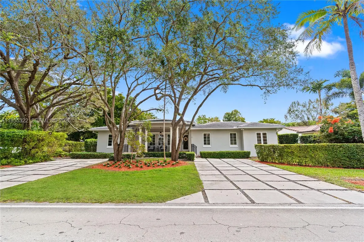 4705 Alhambra Cir, Coral Gables, FL 33146 - Image #1