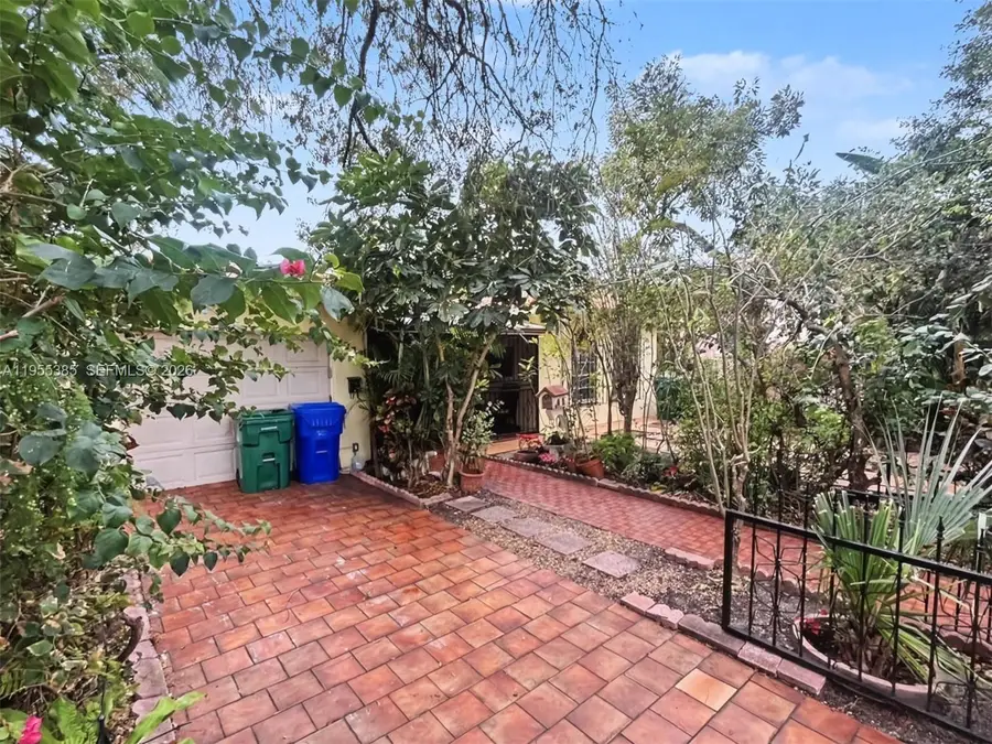 1712 SW 13th St, Miami, FL 33145 - #2