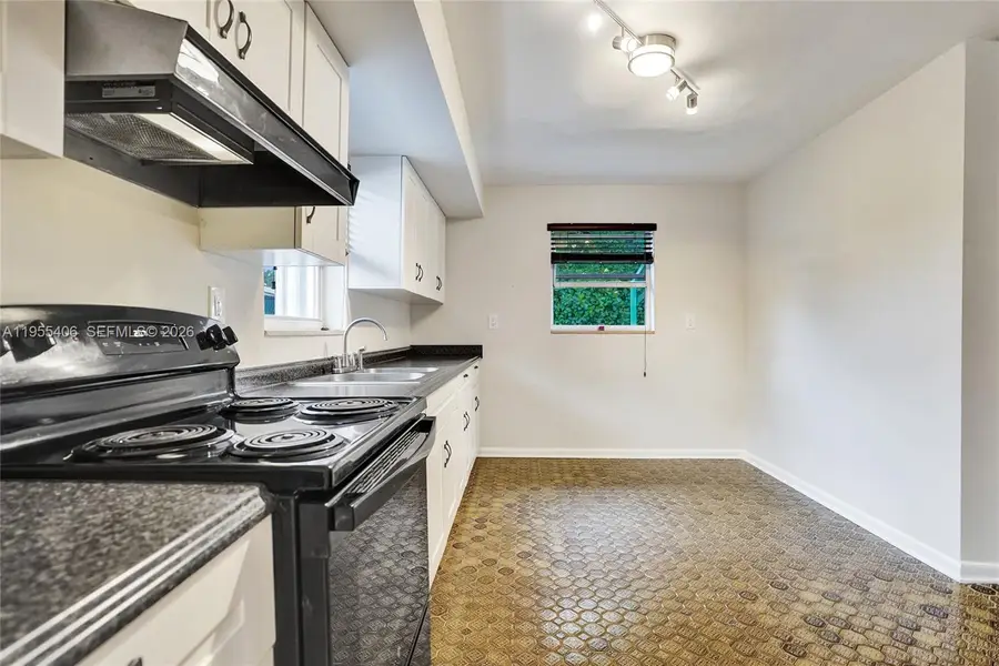 4987 SW 25th Ave, Dania Beach, FL 33312 - Image #3