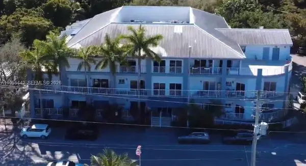 2734 Bird Ave #101, Miami, FL 33133