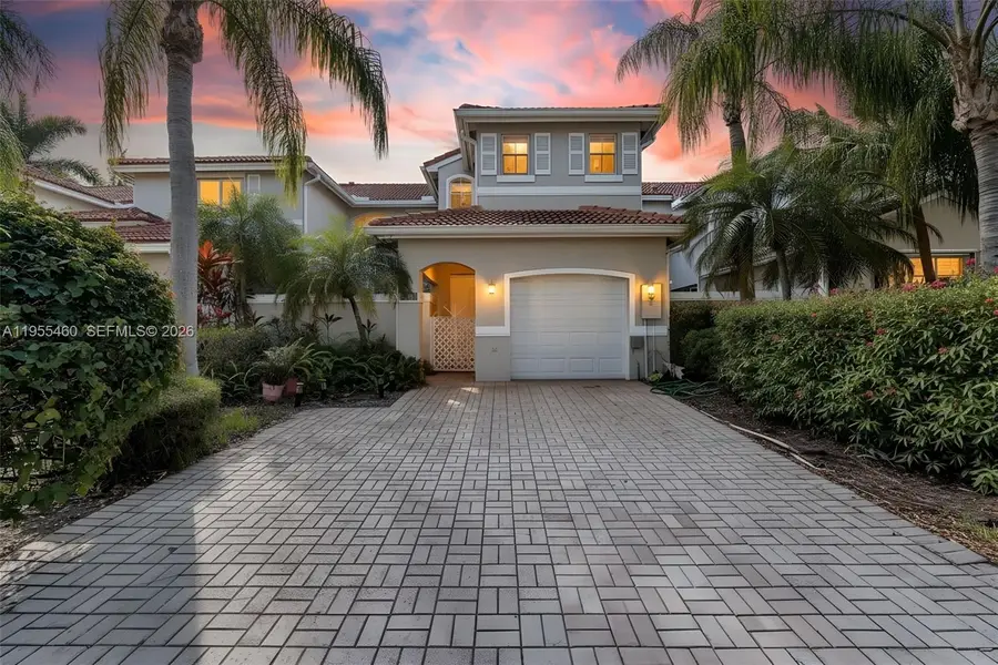 1120 Cliffrose St, Hollywood, FL 33019 - Image #2