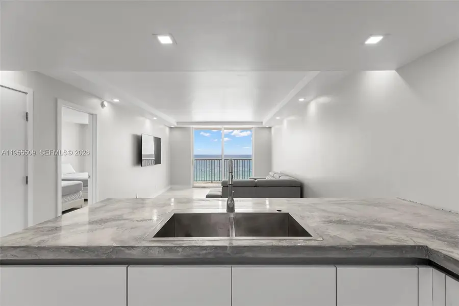 400 NE Surf Rd #903, Hollywood, FL 33019 - Image #3