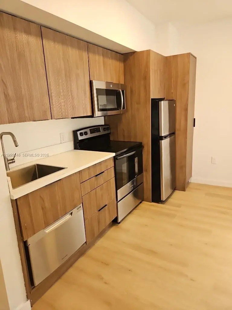 557 Michigan Ave #211 W/PARKING, Miami Beach, FL 33139 - Image #1