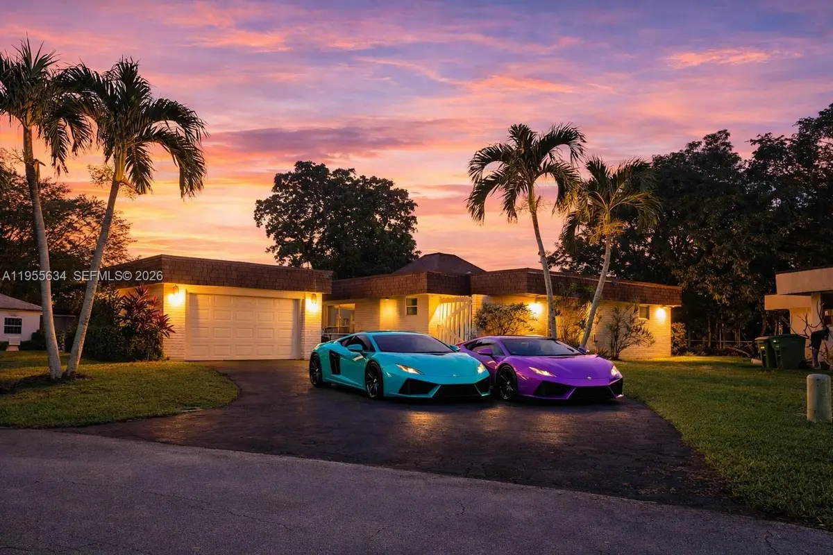 5700 White Hickory Cir, Tamarac, FL 33319 - Image #1