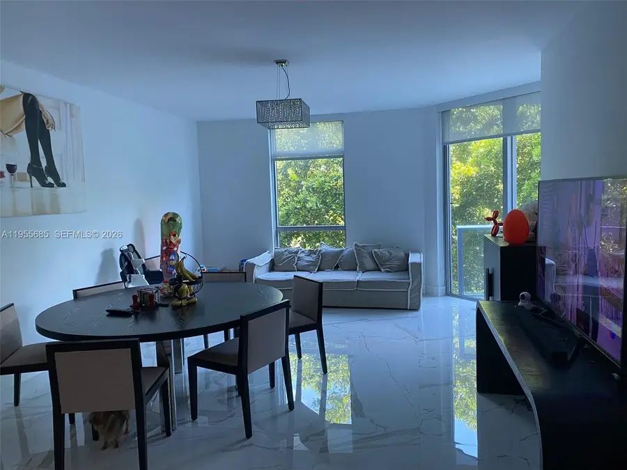 17301 Biscayne Blvd #206, North Miami Beach, FL 33160 - Image #2