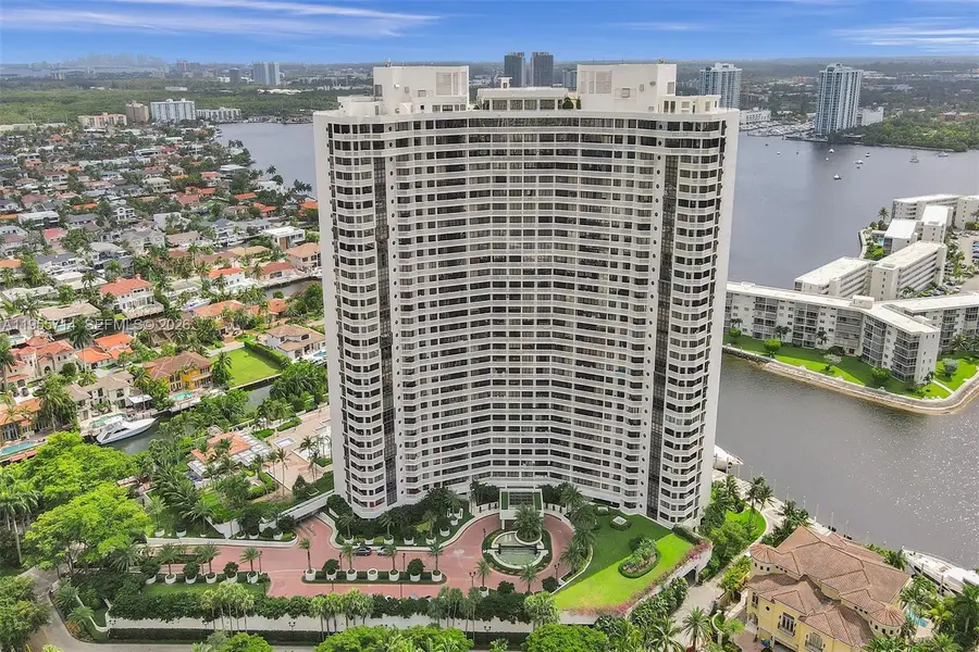 1000 W Island Blvd #1209, Aventura, FL 33160 - Image #2