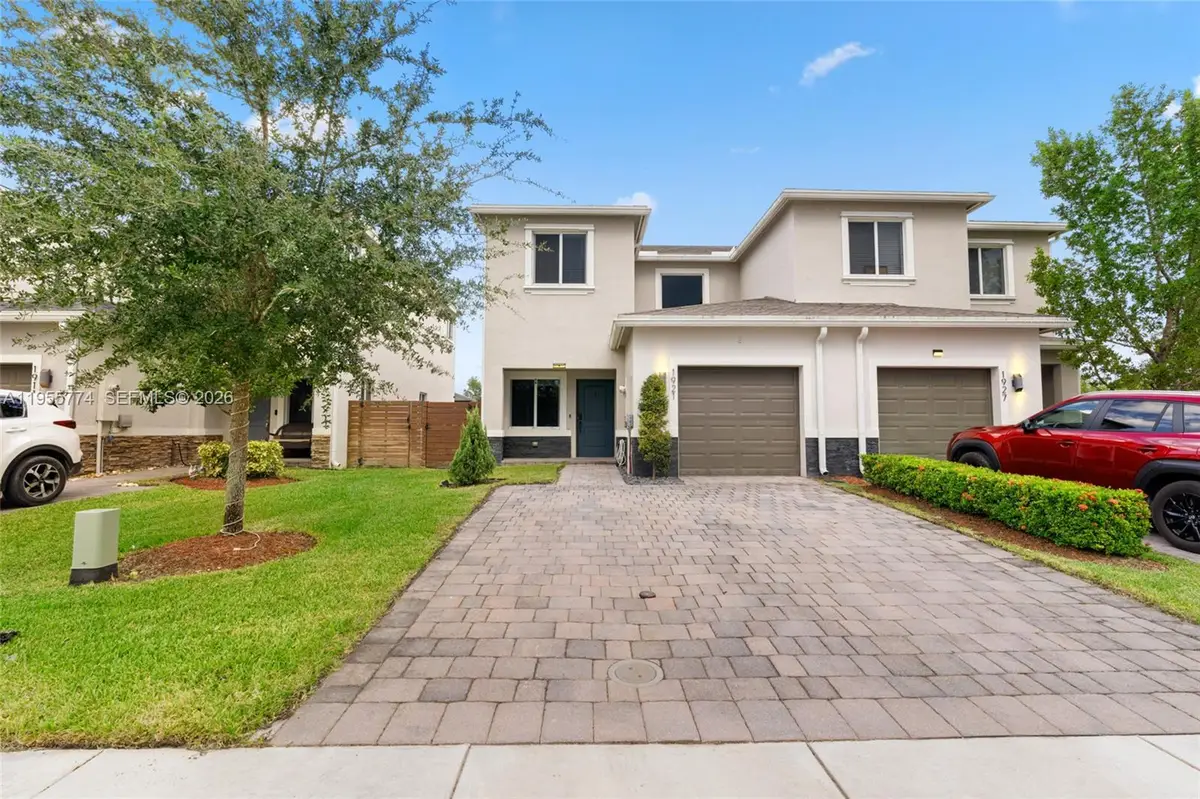 1921 SE 8th Pl, Homestead, FL 33034 - Image #1